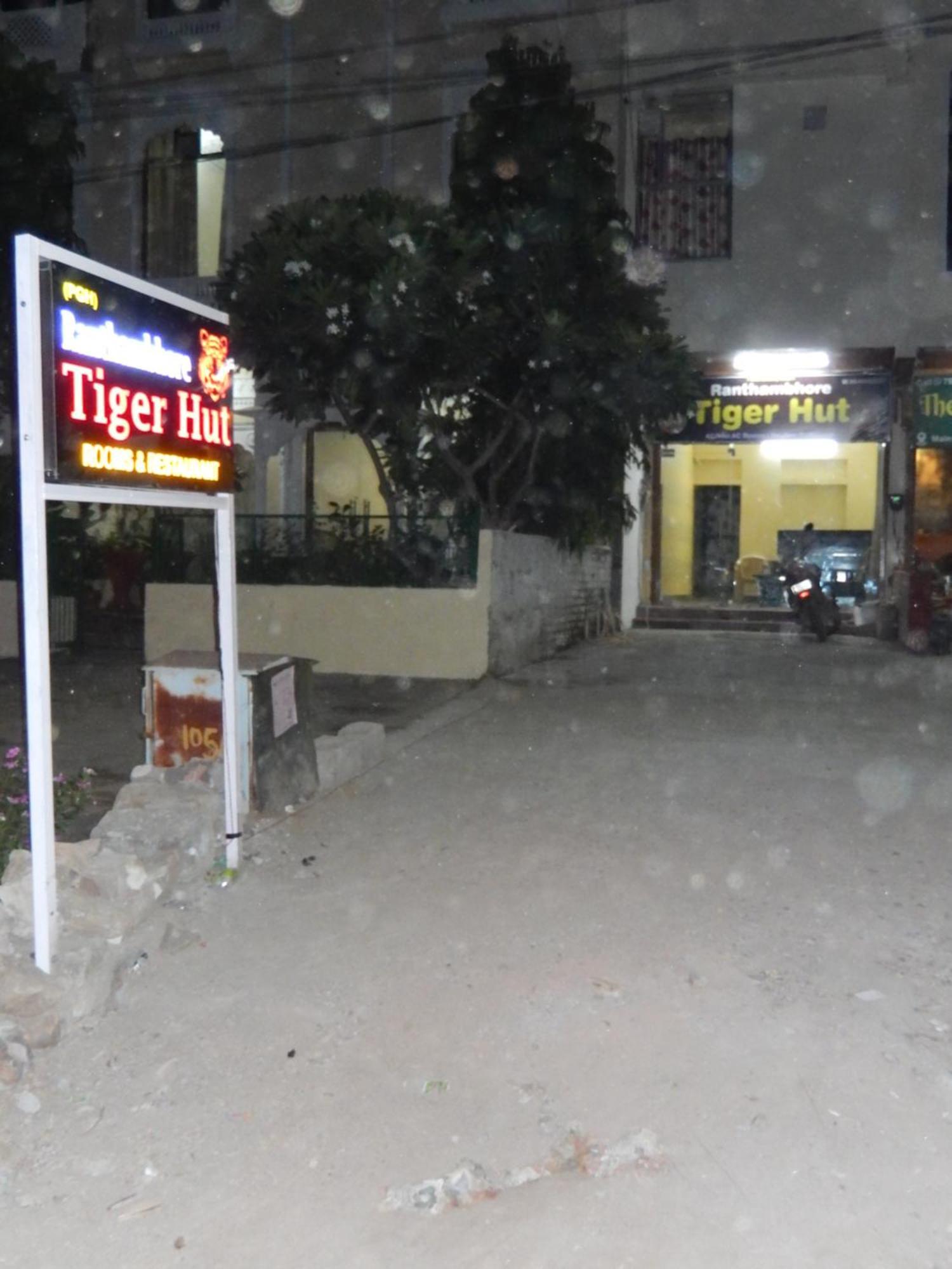 Ranthambhore Tiger Hut Sawai Madhopur Exterior foto